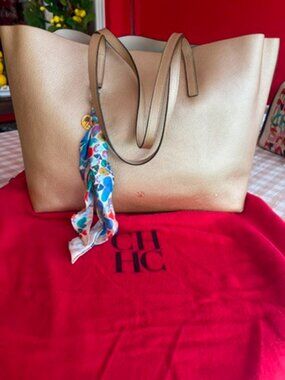 ✨ Auth Carolina Herrera Leather Tote Bag + Designer Scarf Charm ($200 Value) ✨